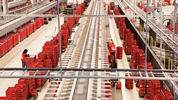 Bilde fra Posten-terminal illustrerer det store volumet av sendinger